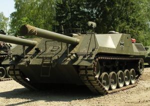 Leopard tank.jpg
