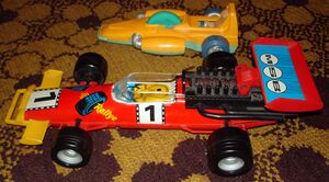 Toy cars 02.jpg