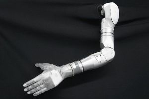 Robot-hand.jpg