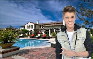 Justinbieber-mansion.jpg