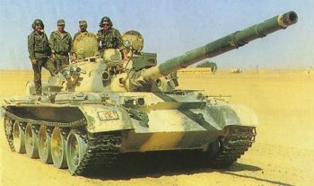 Т-62 на фоне ебипетских ослодолбоебов