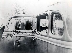 Bonnie Clyde Car.jpg