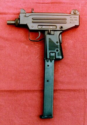 Uzi8.jpg