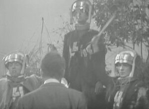 Doctor Who 1 -s02e02p1 The Dalek Invasion of Earth.0-22-26.723.jpg