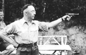 Himmler1943.jpg