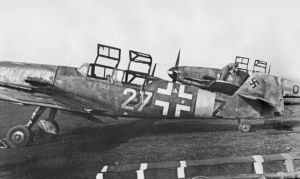 Messerschmitt-Bf-109-G-12-WNr-15209-3-JG101.jpg