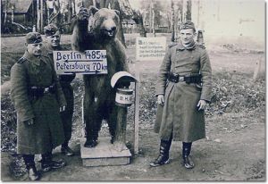 Медведь и немцы2.jpg