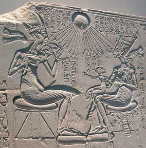 Akhenaten-nefertiti.jpg