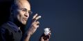Индийский Стив Джобс, презентует очередную хуиту которая 100% убьёт Apple